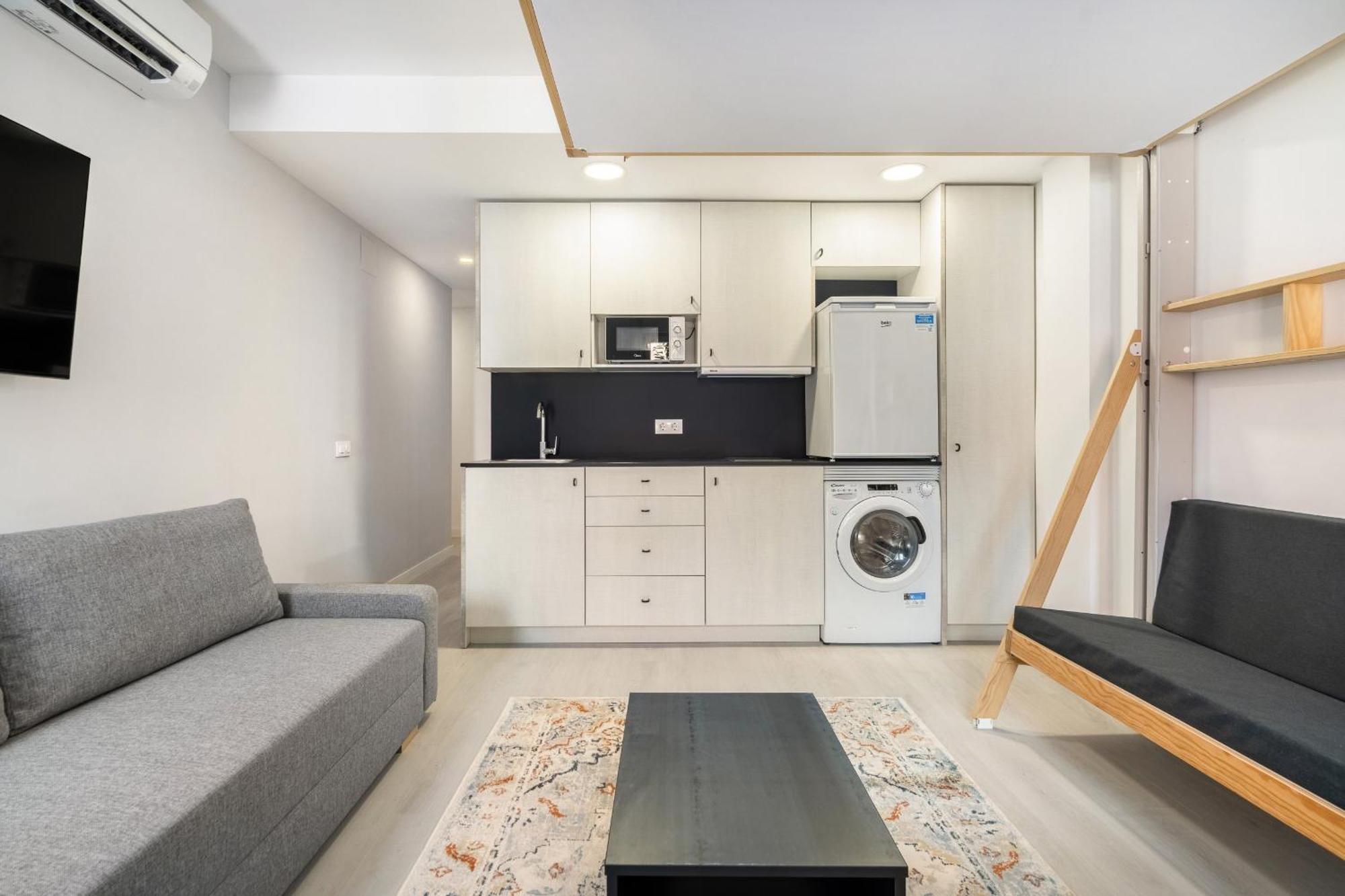 Madriver Apartamentos Reformados Con Parking Gratuito Exterior photo