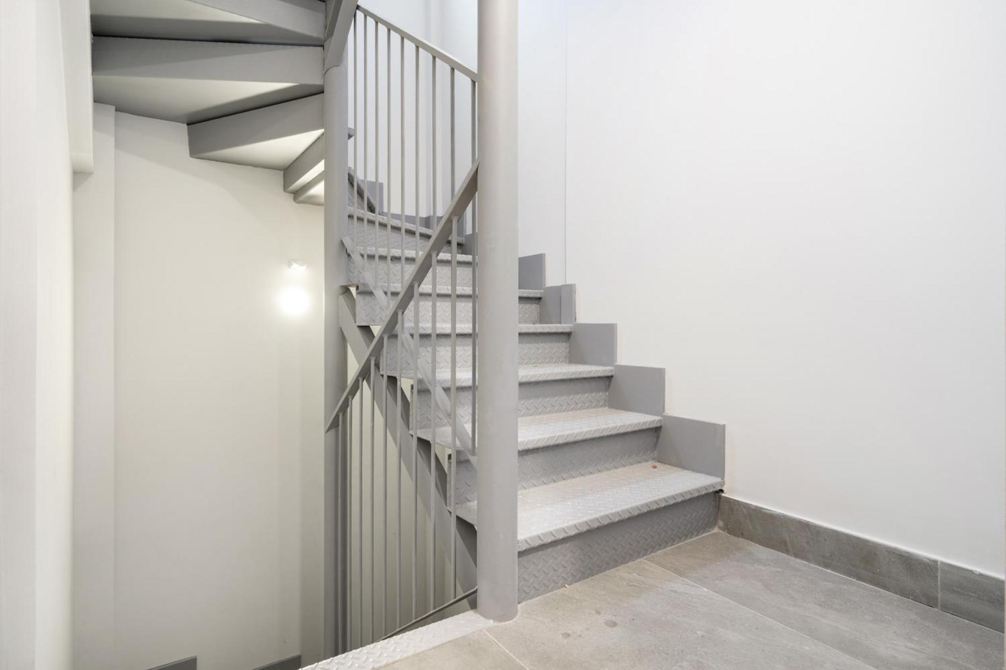 Madriver Apartamentos Reformados Con Parking Gratuito Exterior photo