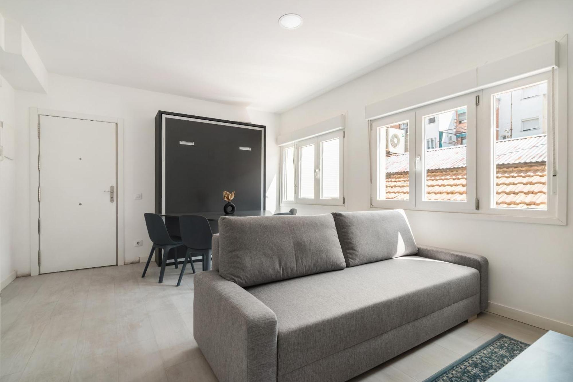 Madriver Apartamentos Reformados Con Parking Gratuito Exterior photo