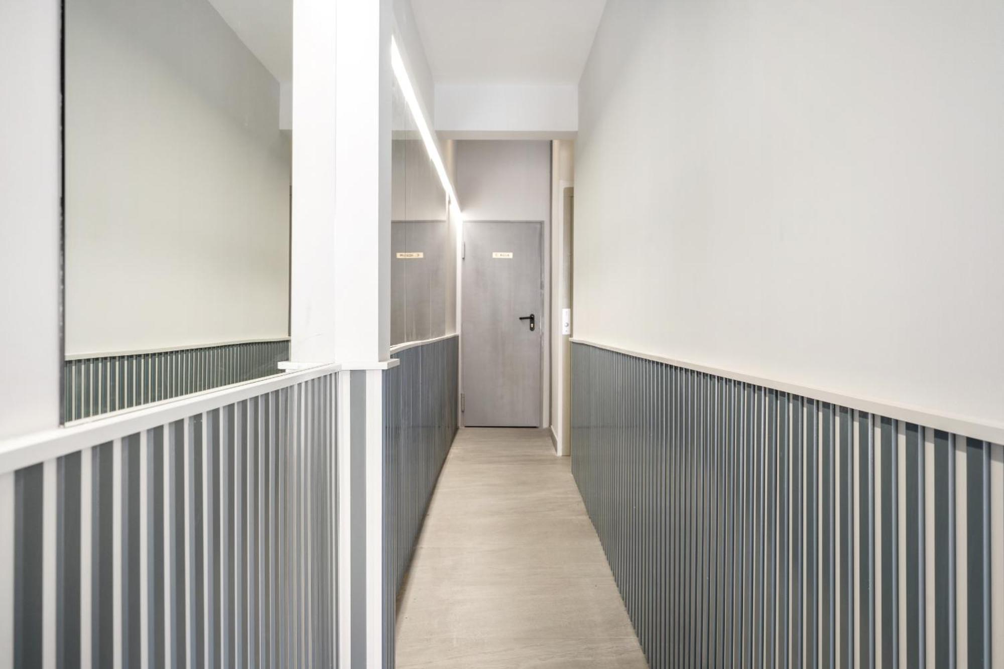 Madriver Apartamentos Reformados Con Parking Gratuito Exterior photo