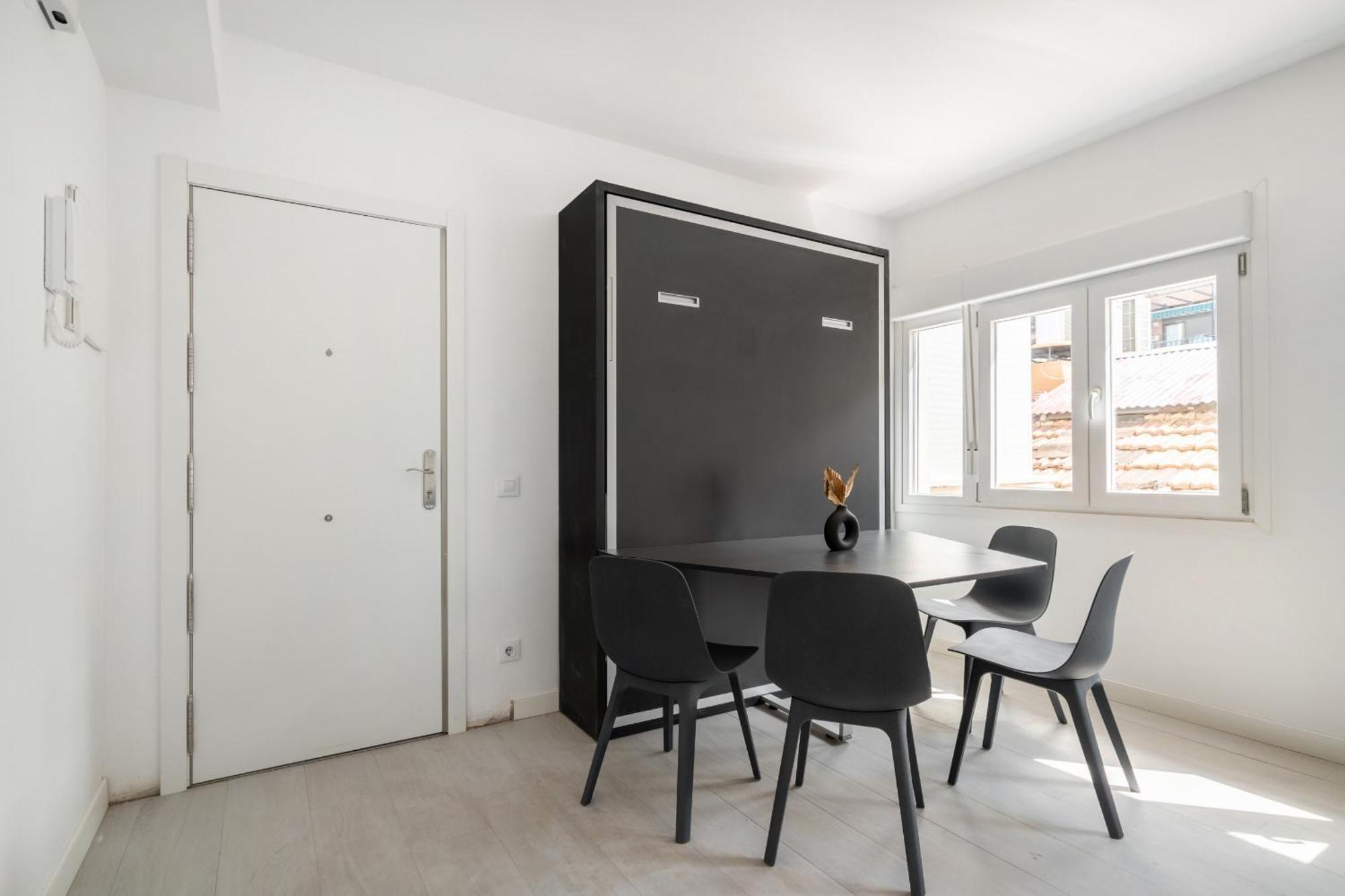 Madriver Apartamentos Reformados Con Parking Gratuito Exterior photo