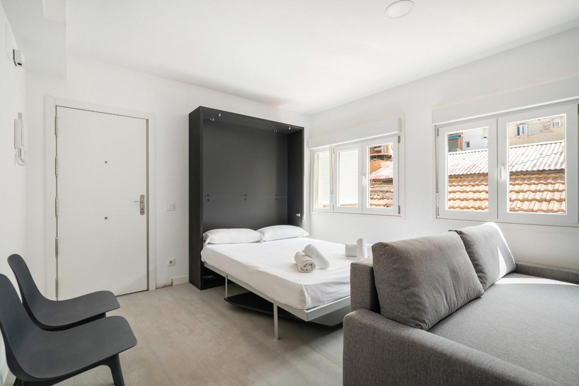 Madriver Apartamentos Reformados Con Parking Gratuito Exterior photo