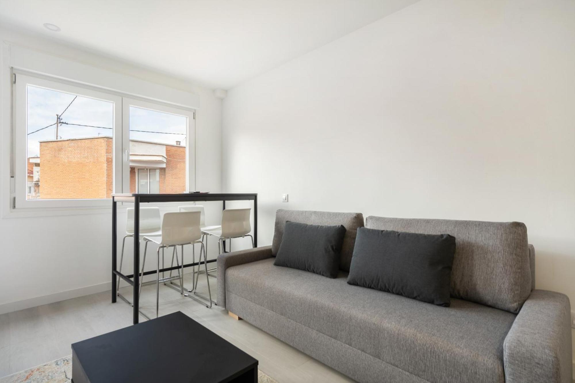Madriver Apartamentos Reformados Con Parking Gratuito Exterior photo