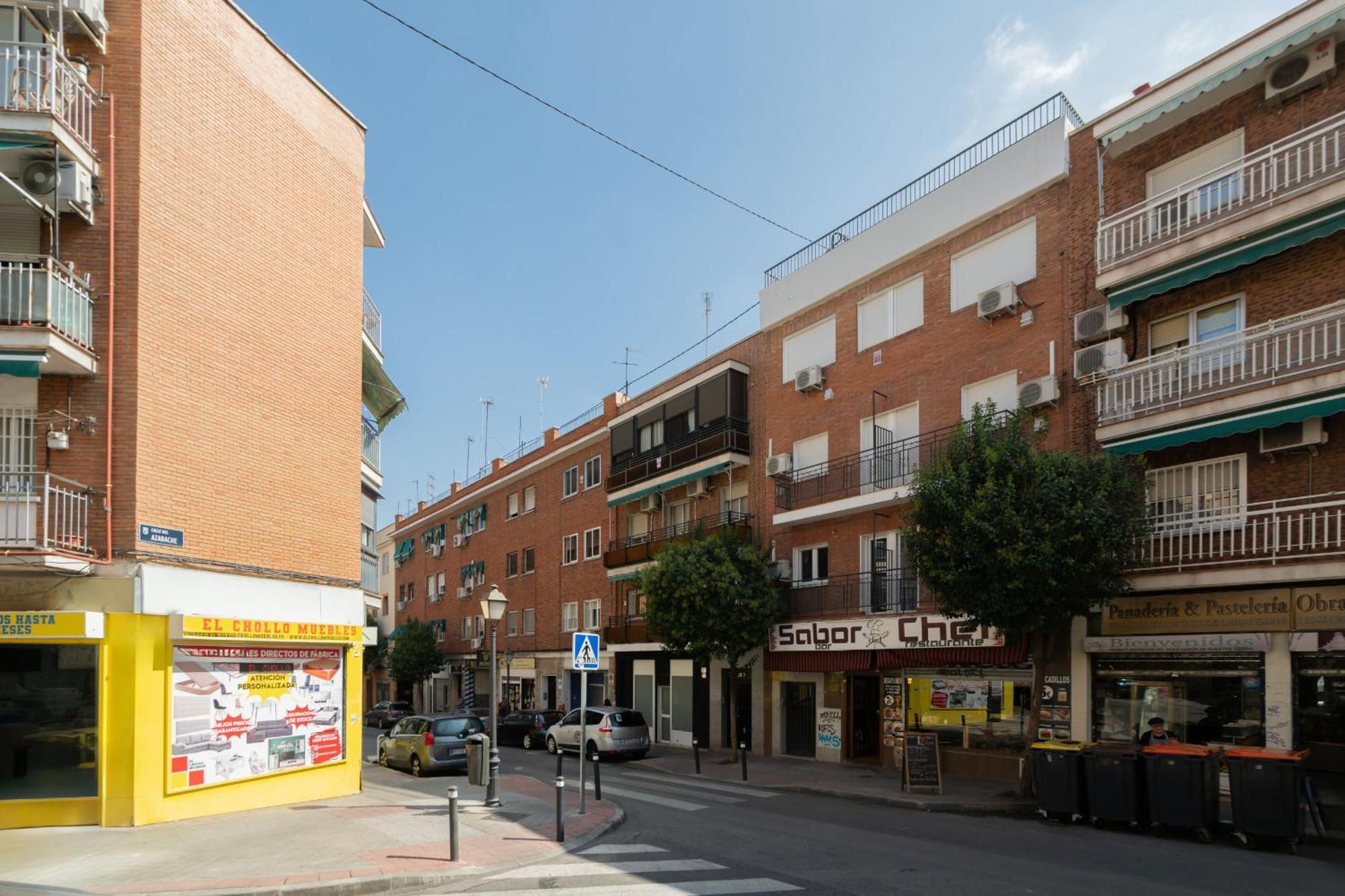 Madriver Apartamentos Reformados Con Parking Gratuito Exterior photo