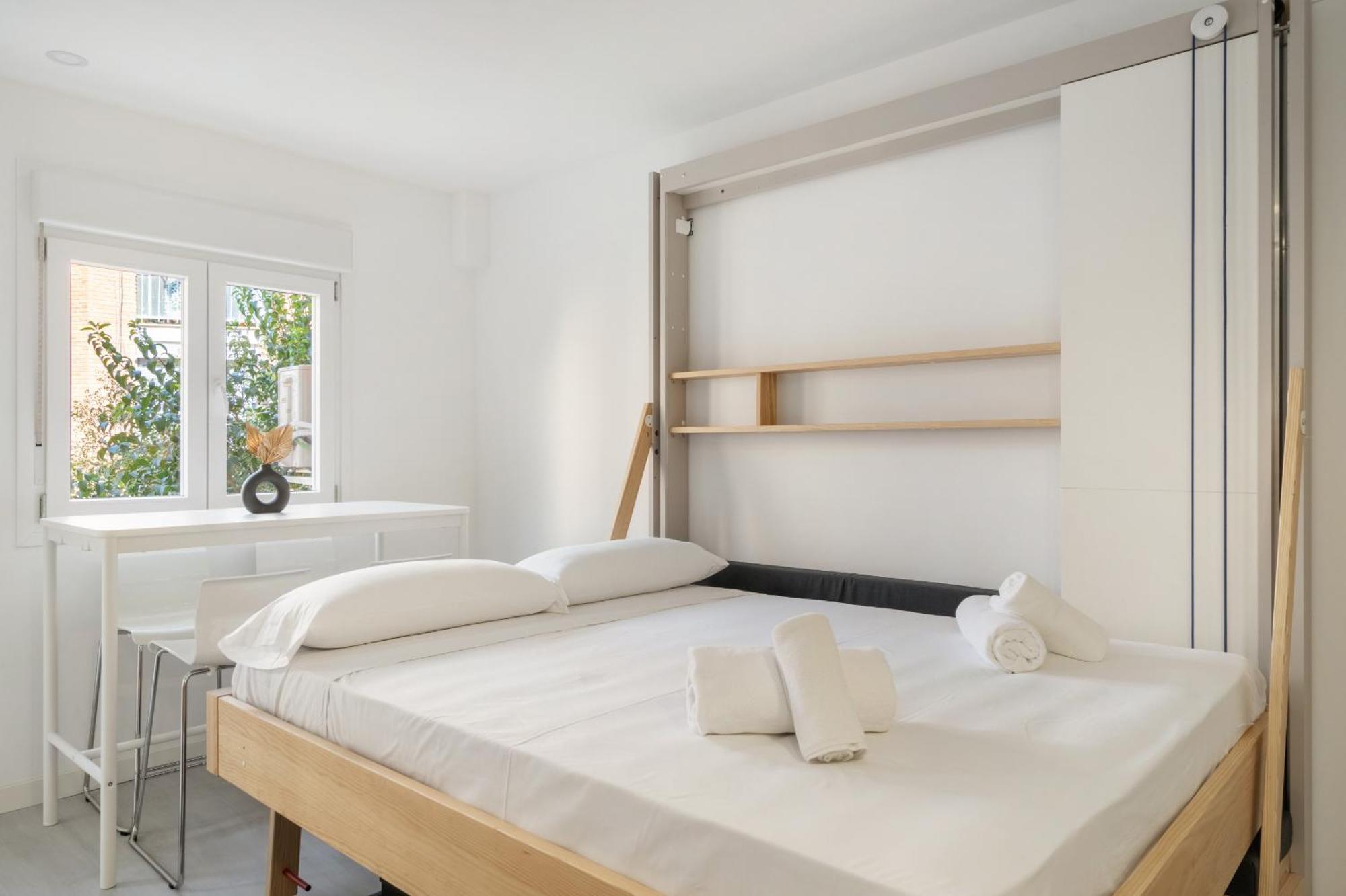 Madriver Apartamentos Reformados Con Parking Gratuito Exterior photo